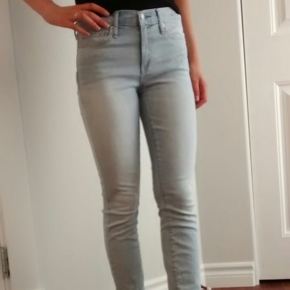Gap Denim "True Skinny" - Picture 2 of 2